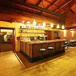 Ostrov Hotel