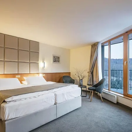 Hotel Ostrov