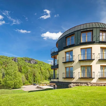 Hotel Ostrov