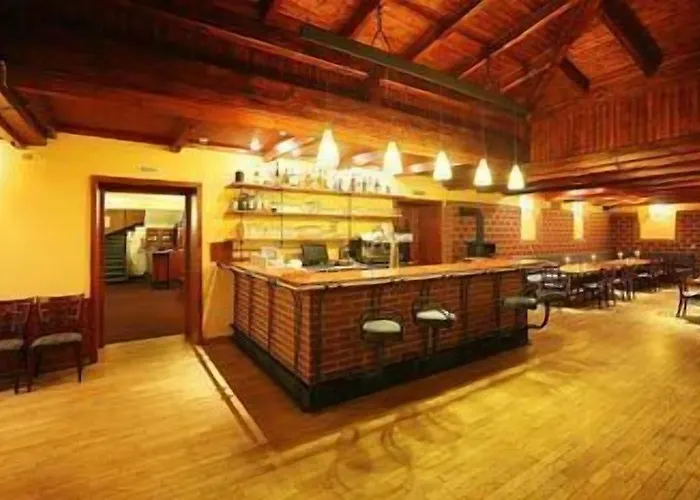 Ostrov Hotel