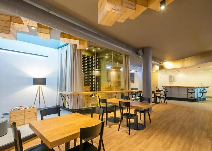 Ostrov Hotel 4*
