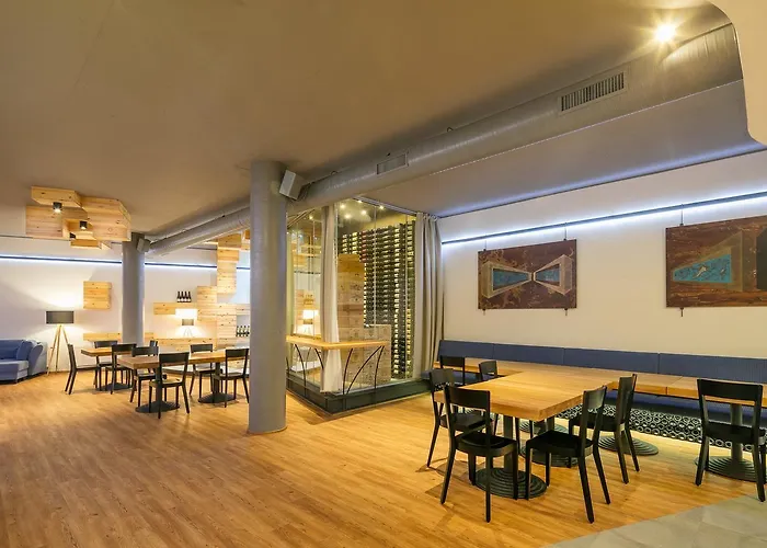 Ostrov Hotel 4*